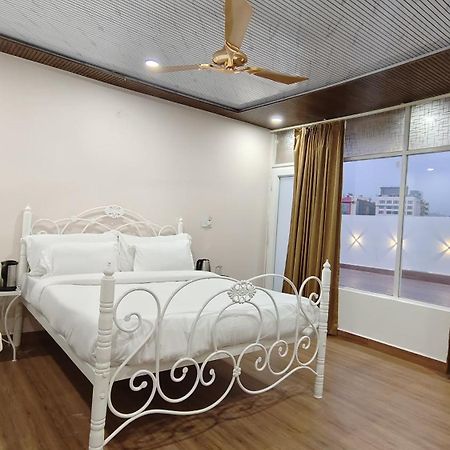 Hotel Golden Heritage Deluxe Džajpur Exteriér fotografie