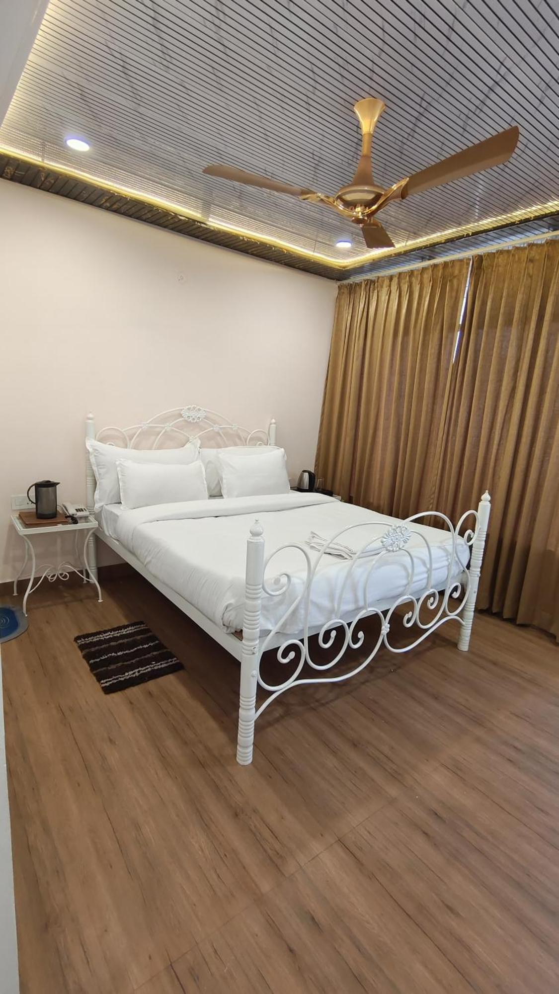 Hotel Golden Heritage Deluxe Džajpur Exteriér fotografie